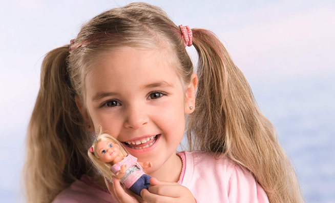 Lighting up children's eyes Lighting up children's eyes